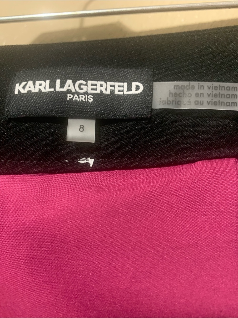 Karl Lagerfeld size 8 Fuchsia Tweed Mini Skirt Black Trim NWT $109 - Picture 6 of 6